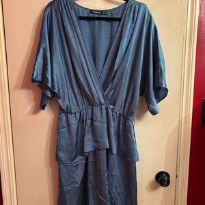 BooHoo Blue Satin Volume Short Sleeve Skater Dress